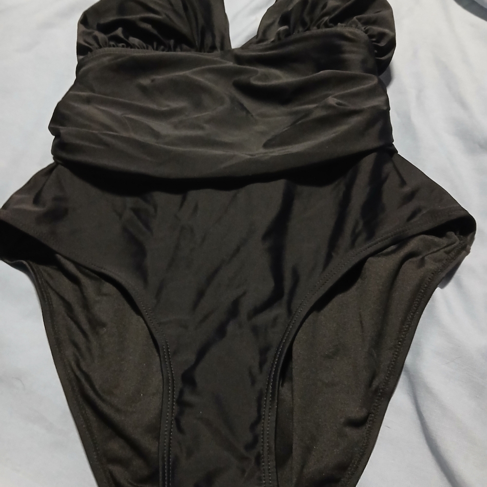 You Di an brand ladies black bathing suit. NWT. Size Large - Picture 3 of 15